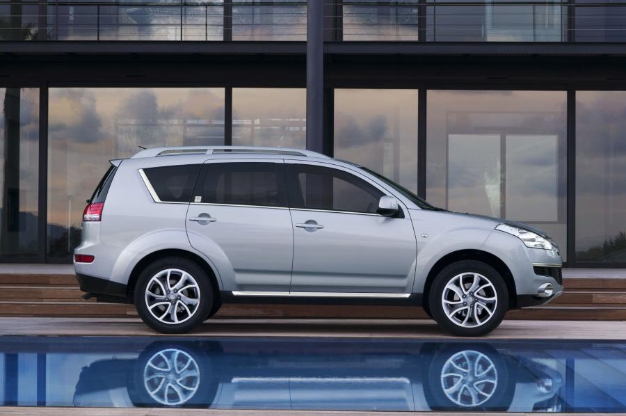  Citroen C-Crosser 2007 года  (фото 17 из 22)
